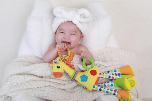 永康6岁宝宝掉头发正常吗